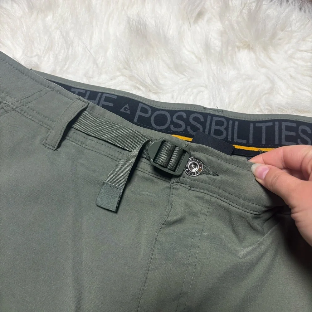 Gerry Men’s Forest Green Shorts size 36